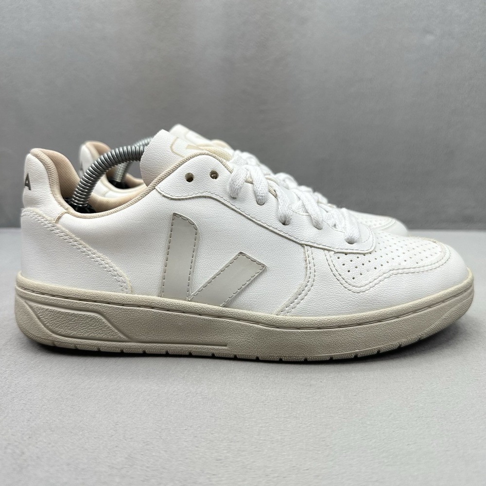 VEJA V-10 Womens Size 6 Shoes White Leather Lace-Up Casual Athletic Sneakers